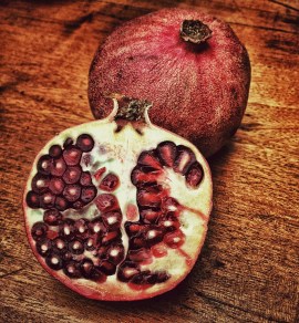 pomegranate-66538_960_720