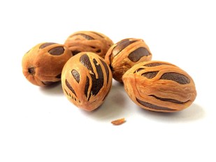 nutmeg-1089390_960_720